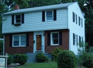 11007 Harriet Ln, Kensington, MD 20895