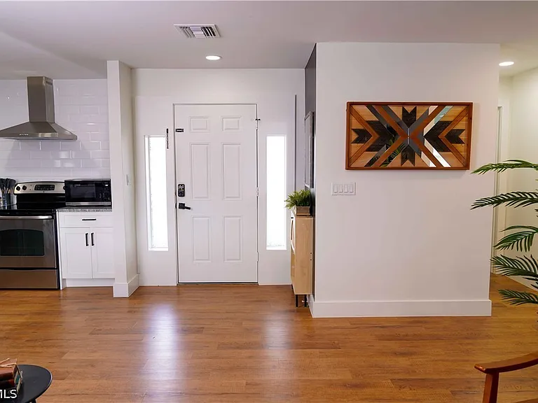 4842 Triton Ct W — Photo 10