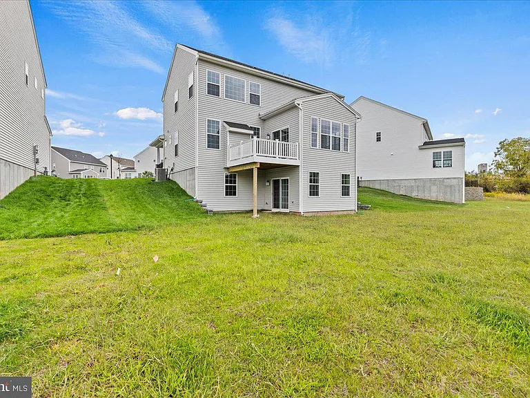 21 William Boyer Dr — Photo 38