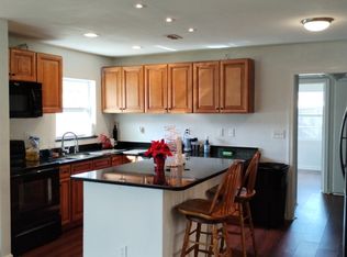 9911 Leahy Rd, Jacksonville, FL 32246