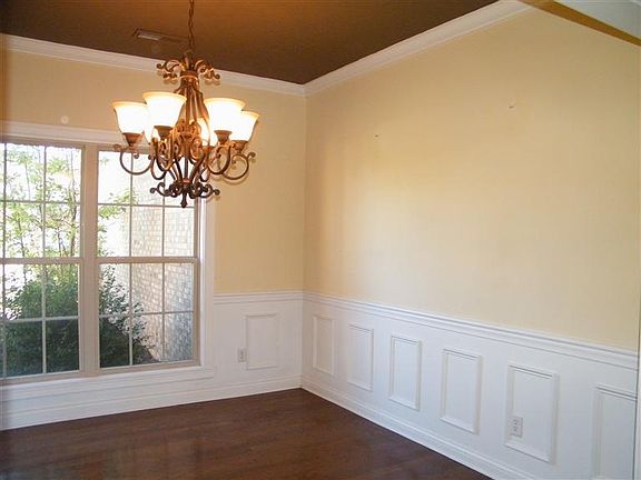 4th image of 276 Hannah Todd Pl
