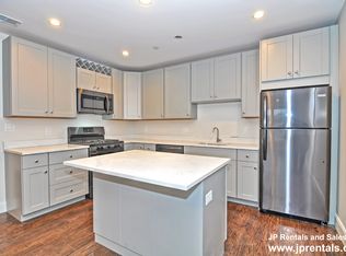 76 Stonley Rd APT 21, Jamaica Plain, MA 02130