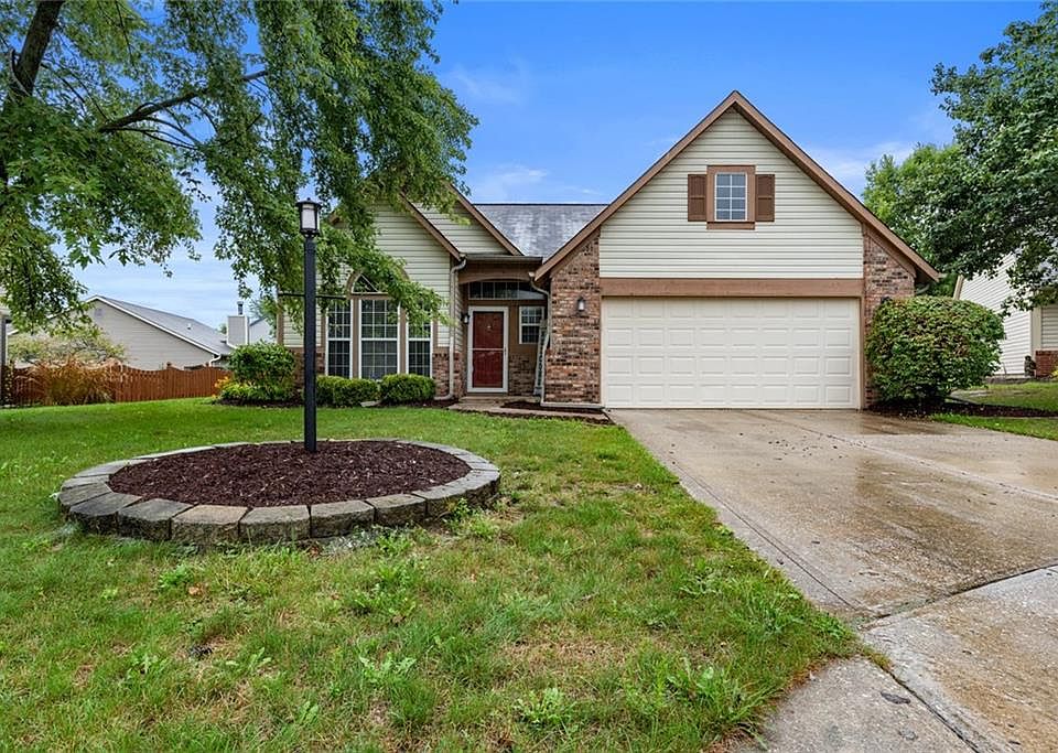 1st image of 2625 Millwood Cir