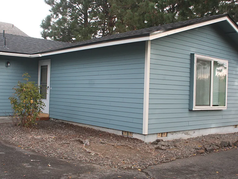 1777 NE Tucson Way — Photo 4