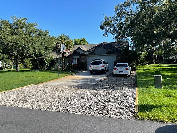 2nd image of 301 Clonts St #A