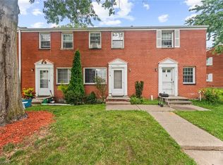 451 Clearview Dr #B18, Euclid, OH 44123