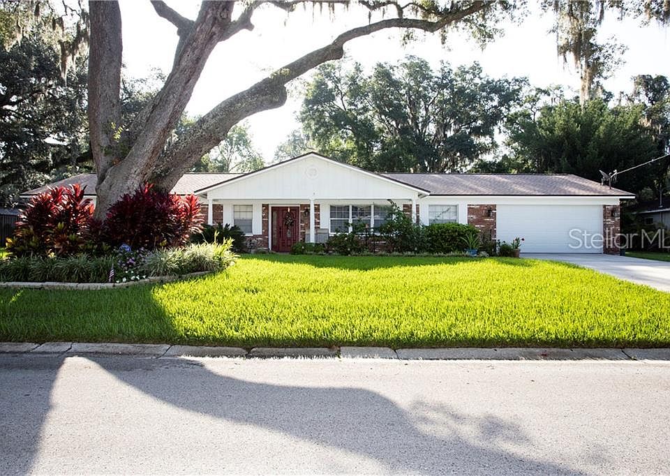 1st image of 807 Coulter Pl