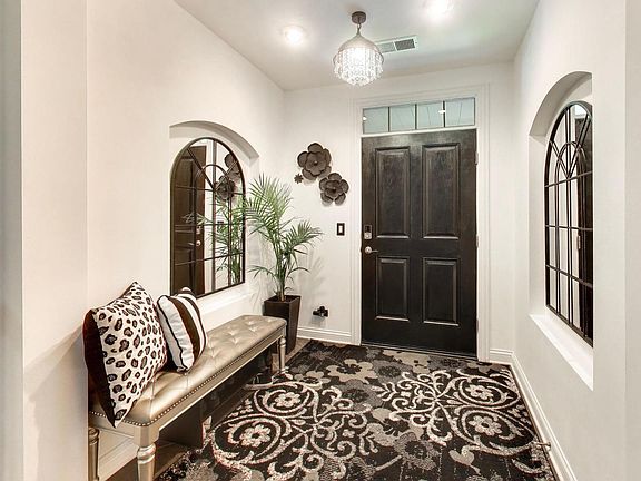 4th image of 1850 Admiral Ct