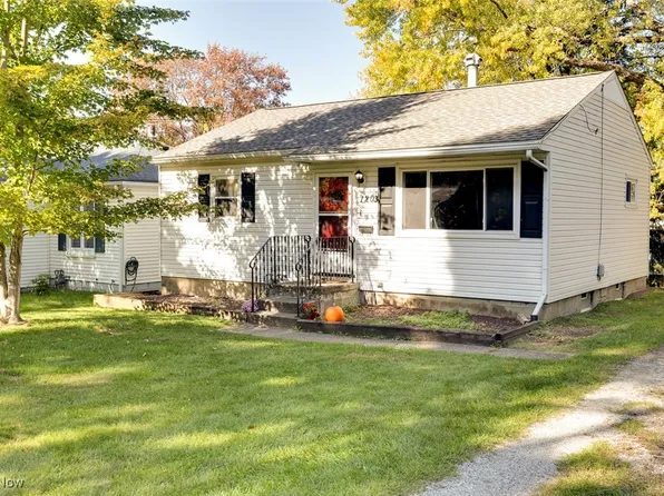 1203 Leonard Blvd, Kent, OH 44240