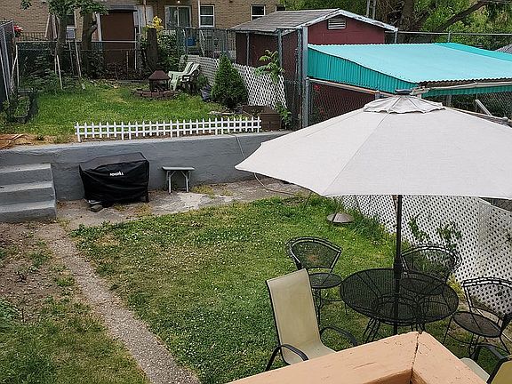 4th image of 2645 28th St