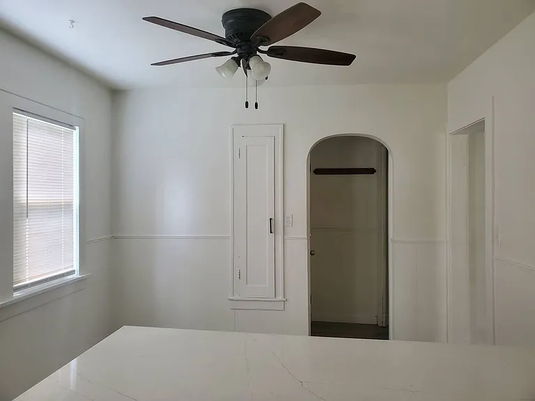 13407 Puritas Ave — Photo 10