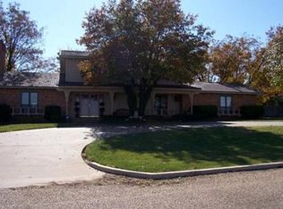 509 Kirchwood St, Plainview, TX 79072