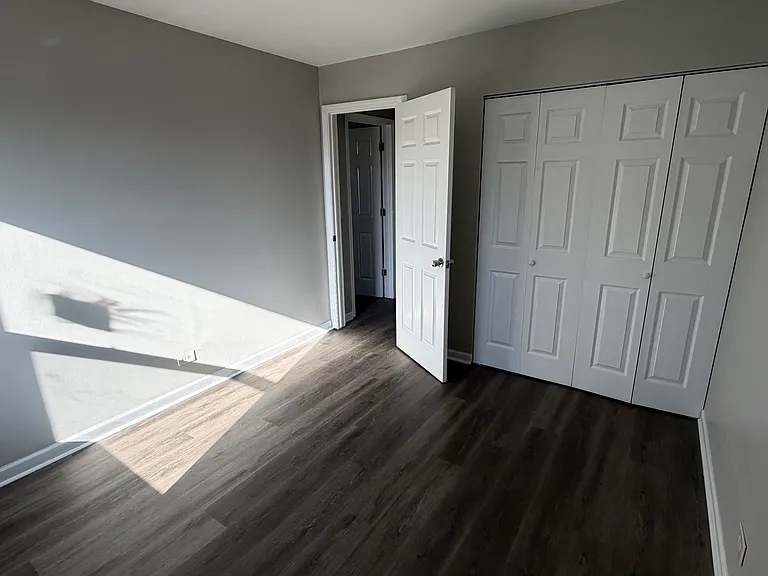 336 Somerset Ln — Photo 10