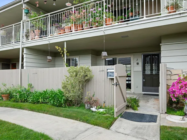 257 Moreton Bay Ln Unit 2, Goleta, CA 93117