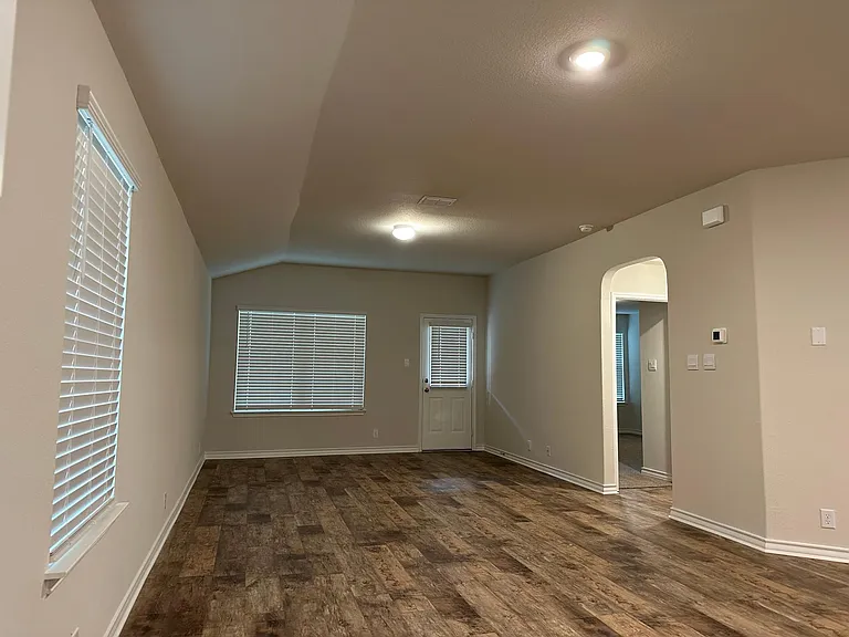 1742 Rocky Rise — Photo 15