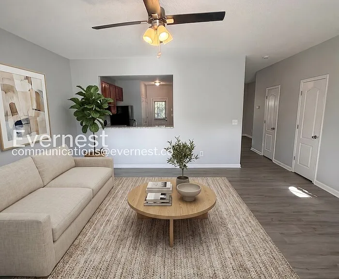8643 Thomas Ln — Photo 3