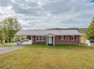 578 Sheffey School Rd, Max Meadows, VA 24360