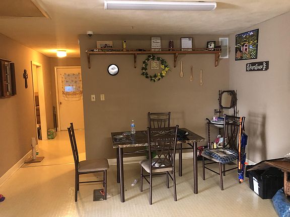 5th image of 238 Gospel Ln