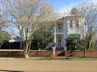 313 S Pearl St, Natchez, MS 39120