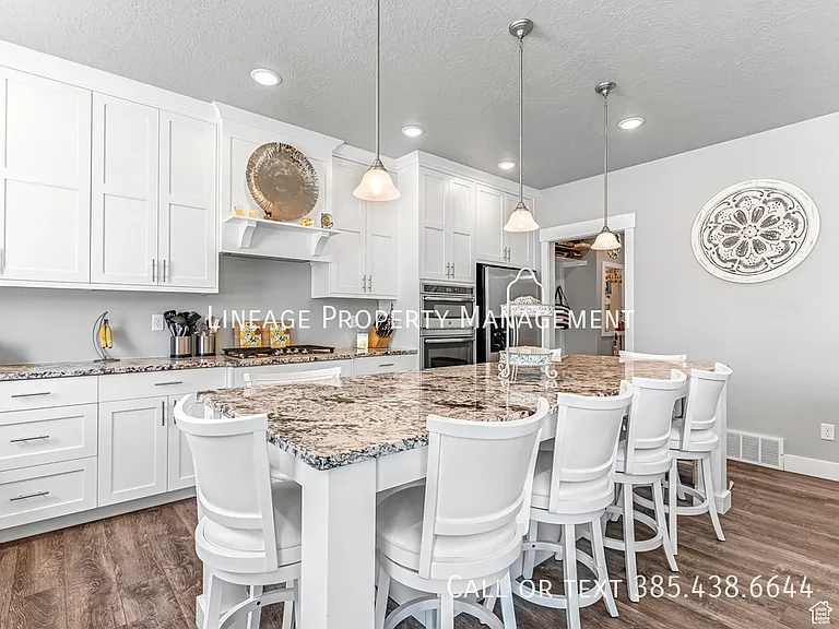 10855 N Sandstone Way — Photo 3