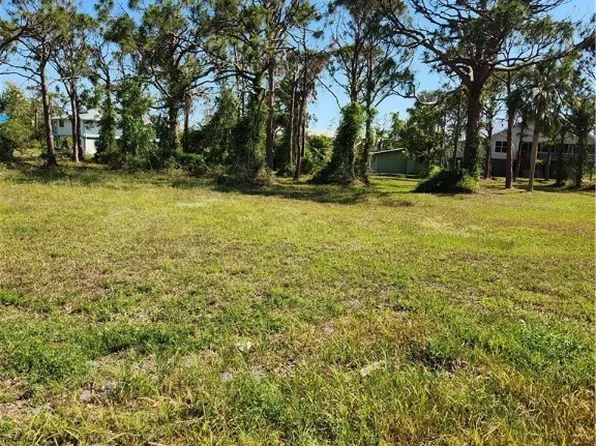 10740 Habitat Cir, Bokeelia, FL 33922