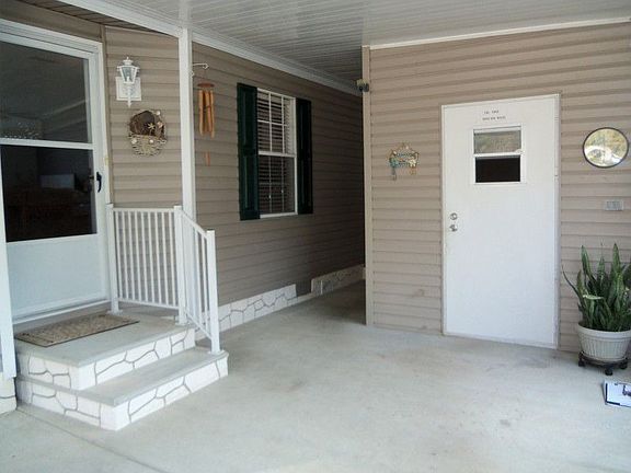 2nd image of 1852 NW 46th Cir