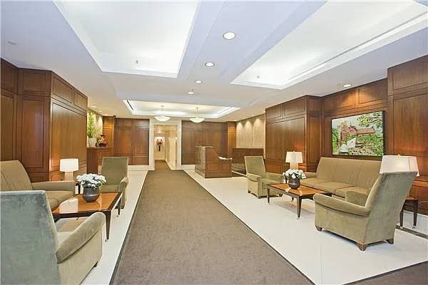 Rented by BLU Real Estate | media 14