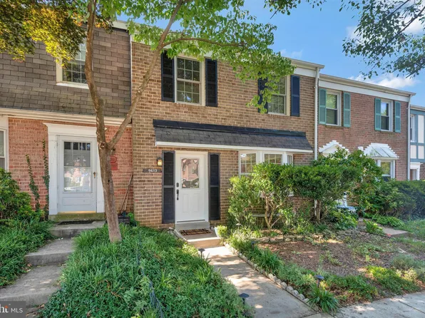9613 Nonquitt Dr, Fairfax, VA 22031