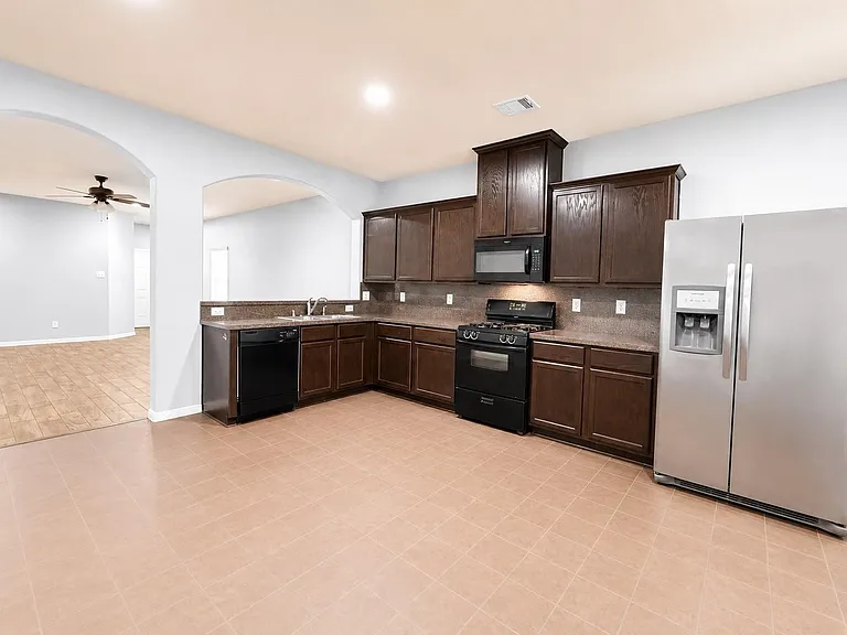 19726 Ashley Terrace Ln — Photo 13
