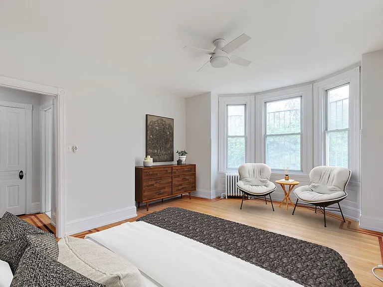 4710 Springfield Ave — Photo 8