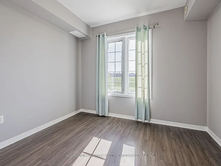 200 McLevin Ave #3 — Photo 18