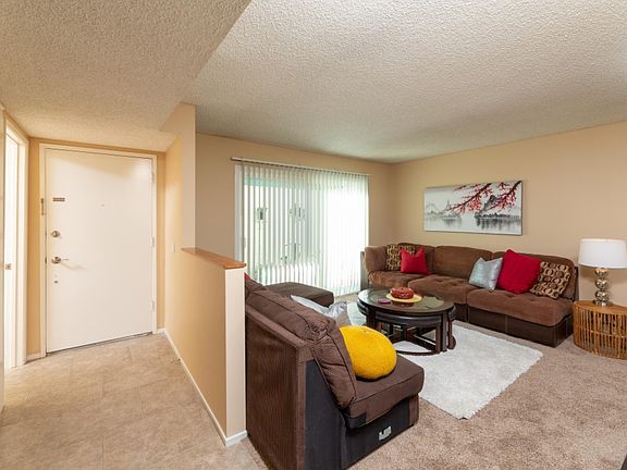 2nd image of 6867 Almondine Dr