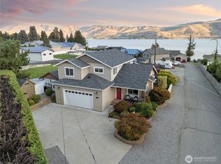 Lake Chelan, Manson, WA 98831