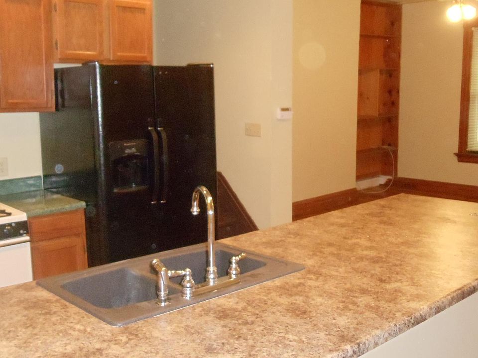 2nd image of 3239 Glendora Ave