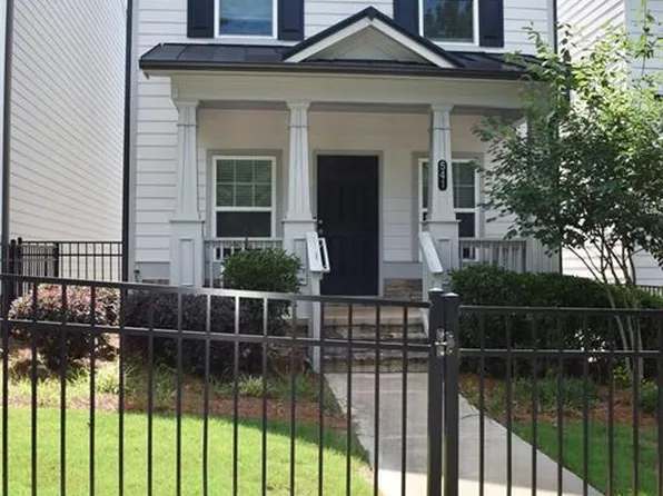 541 Ruths Dr, Holly Springs, GA 30188