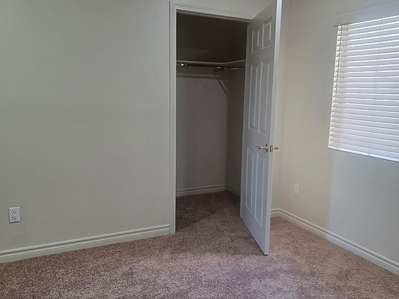3rd image of 9201 Tobias Ave APT 1