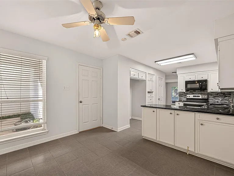 7655 S Braeswood Blvd #47 — Photo 13