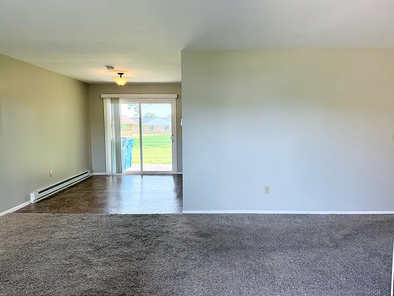 4371 Powell Rd — Photo 1