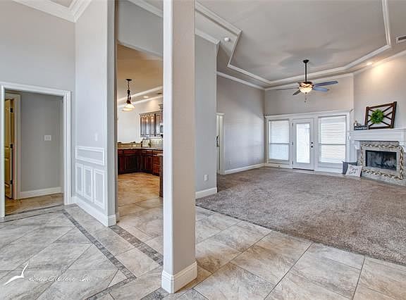 3rd image of 4641 Vista Del Sol