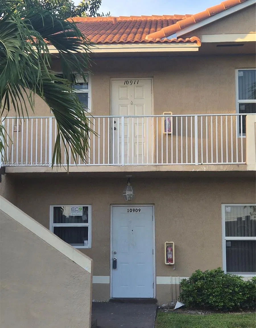 Coral Springs Country Clu — Photo 2