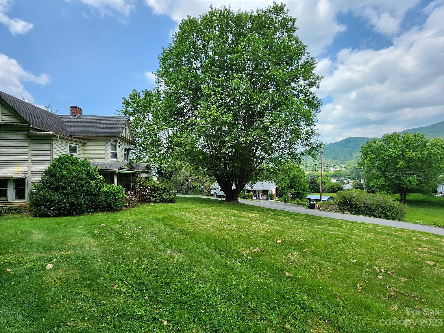 309 Hillside Dr, Burnsville, NC 28714 MLS 4035001 Zillow
