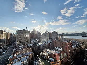 Rented by Rachel Realty