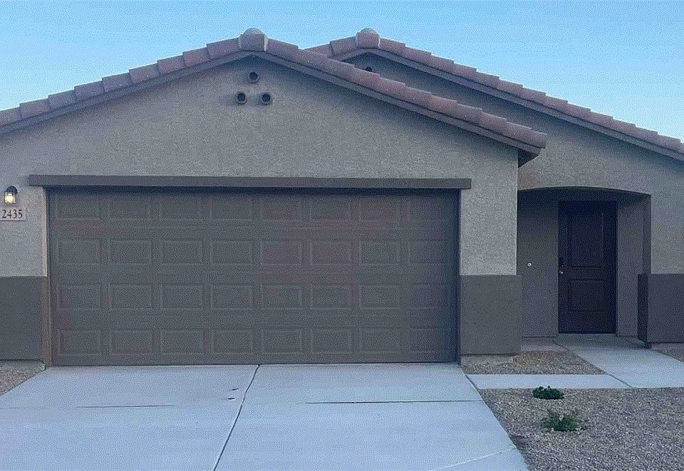 1st image of 2435 Tapatio Drive