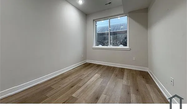 701 N 40th St #10 — Photo 7
