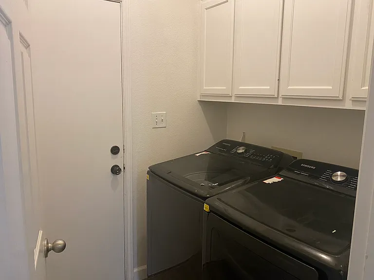 606 Meadow View Dr — Photo 11