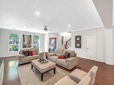 1613 W 15th St, Houston, TX, 77008