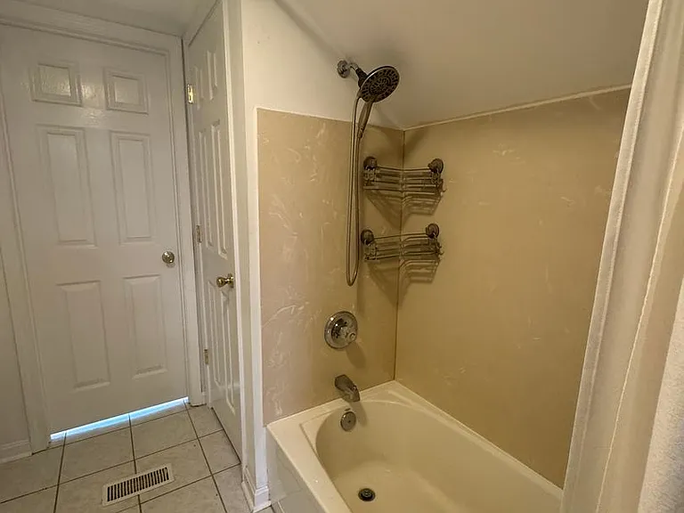 4109 Winchester Rd — Photo 13
