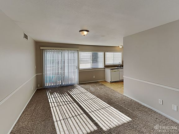 5th image of 3129 Blossom Glen Dr