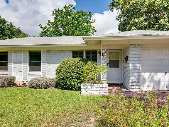 2nd image of 8306 Rockwood Ln