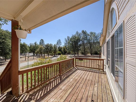 3rd image of 2984 Indian Hill Rd